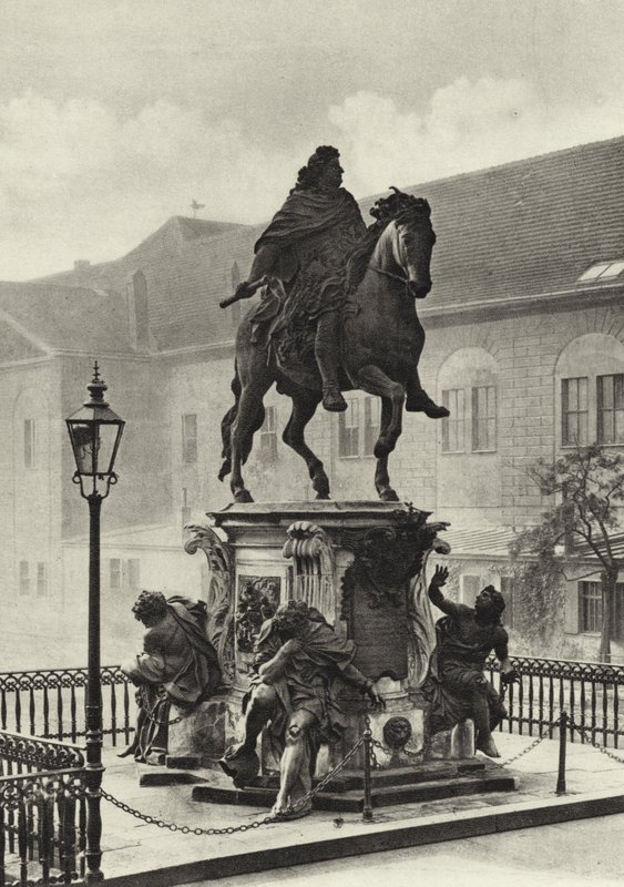 Berlín: Der Grosse Kurfurst; Památník Velkého kurfiřta (černobílá fotografie) od Sasha Stone
