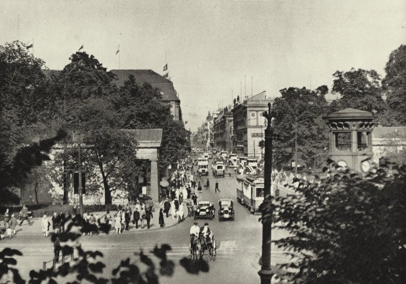 Berlín: Potsdamer Platz (černobílá fotografie) od Sasha Stone