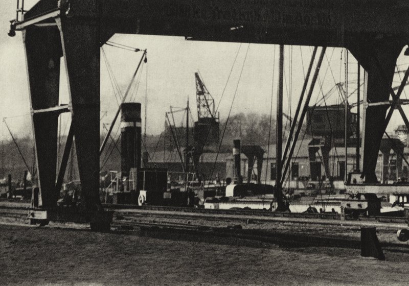 Berlín: Westhafen; Western Harbor (černobílá fotografie) od Sasha Stone
