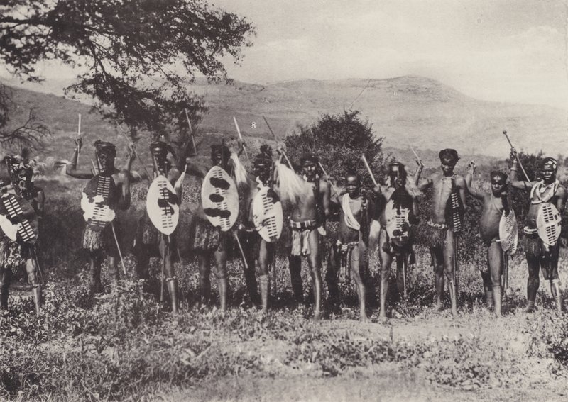 Kafir Warriors (černobílá fotografie) od South African Photographer
