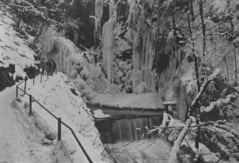 Gorges du Taubenloch, pres Bienne (černobílá fotografie) od Swiss Photographer