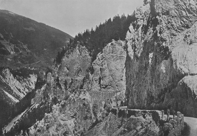 Versam Road (černobílá fotografie) od Swiss Photographer