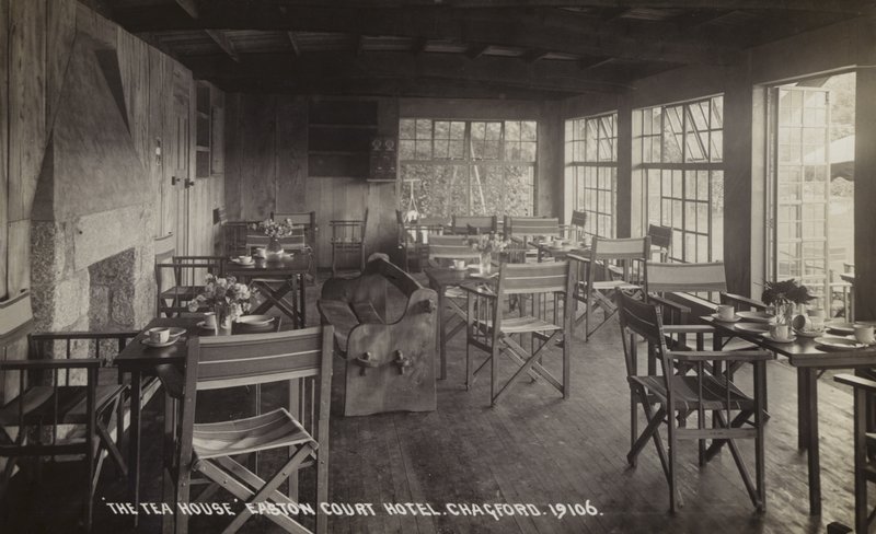Čajovna, Easton Court Hotel, Chagford (černobílá fotografie) od Unbekannt