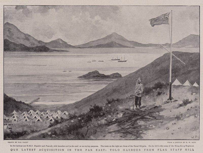 Naše nejnovější akvizice na Dálném východě, přístav Tolo z Flag Staff Hill od Walter Stanley Paget