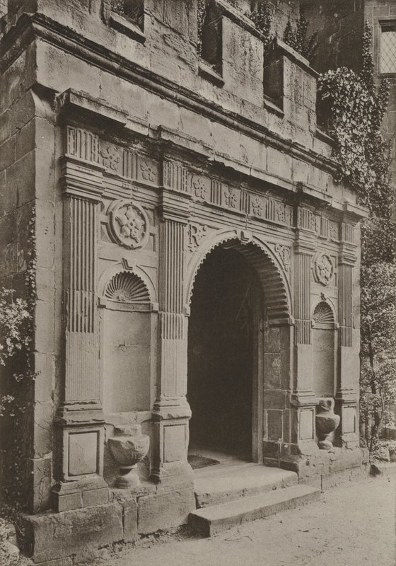 Doorway, Porch at the Gate House, Kenilworth (č/b foto) od William Galsworthy Davie