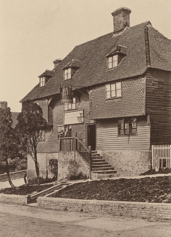 Hostinec Seven Stars, Robertsbridge, Sussex (čb fotografie) od William Galsworthy Davie