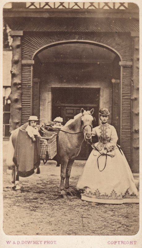 Princezna Alexandra s princem Albertem Victorem a princem Georgem od William and Daniel Downey