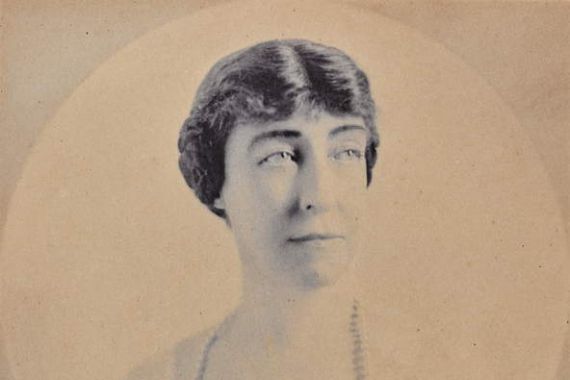 Eva Barrett