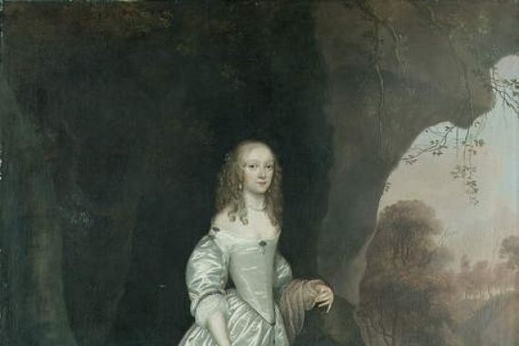 Joan Carlisle