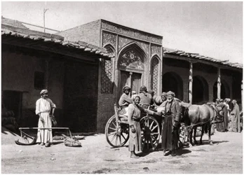 Usmívající se tváře, Irák, 1925