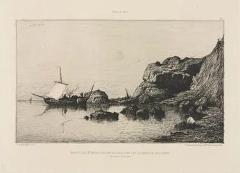 Rybářská loď, která zastavuje ve skalách Collioure