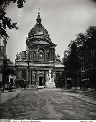 Kostel na Sorbonně postavený Jacquesem Lemercierem (asi 1585-1654) v letech 1635-53