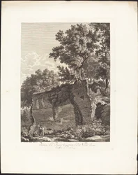 Ruiny horního patra Villa di Cassio v Tivoli