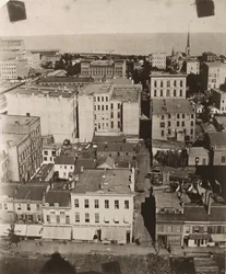 Pohled na východ z kopule soudní budovy v Chicagu, 1858