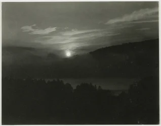 Ekvivalent, 1925.