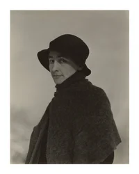 Georgia O’Keeffe: Portrét