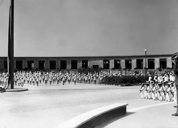 Villa Rosa Maltoni Mussolini: trénink mladých studentů (čb foto)