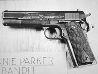 Pistole Bonnie Parkerové (1910-34)