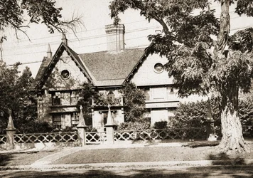 Pickering House, Salem, Massachusetts, 1915 (hlubotisk v sépiovém tónu)
