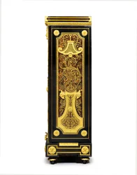 Louis XIV petit armoise, cca 1700-10 (ormolu, mosaz, želvovina, eben a intarzie)