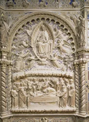 Tabernákl, detail znázorňující smrt a nanebevzetí Panny Marie, 1359