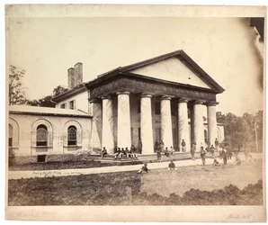 Před Arlington House, 28. června 1864 (sépiová fotografie)