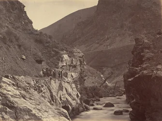 Tabulka 41. Weberův kánon, zpod Čertovy brány, 1869 (foto)