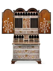 Kancelář, Vizagapatam, kolem 1720-30 (slonovina, teak, eben a želvovina)