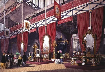 Pohled na nábytkovou sekci Velké výstavy, 1851 (barevný tisk)