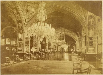 Talar-i Muzeh, také nazývaný Talar-i Salam (audienční sál), Gulistan Palace, Teherán, 1880-90