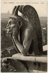 Chrlič neboli chiméra pařížské katedrály Notre Dame, postavené mezi lety 1163 a 14. stoletím - Pohlednice, sbírka Selva