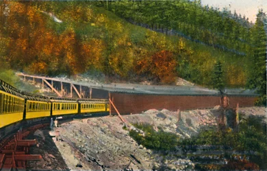 Sněhové přístřešky v Cascade Mountains, c1916