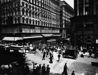 State and Madison Streets, Chicago, Illinois, USA, cca 1905 (černobílá fotografie)