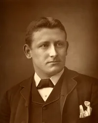 Austin Brereton, britský autor, 1886