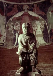 Leden, ze sochařského kalendáře Práce měsíců, cca 1200 (kámen)