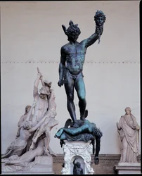 Perseus s hlavou Medúzy, 1545-54 (bronz)