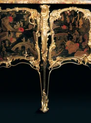 Komoda Louis XV
