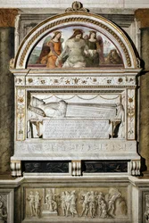 Pohřební pomník na poctu Giovanni Basso della Rovere (1403-1483) - Nahoru "Mrtvý Kristus podepřený dvěma anděly" (Mrtvý Kristus podepřený dvěma anděly) - Freska od Pinturicchia (Bernardino di Betto) (1454-1513) 1484- 1492 Řím, bazilika Santa Ma