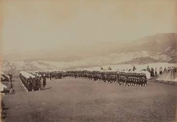 Kostelní průvod. 92. Highlanders