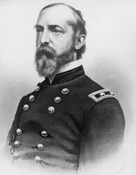 Portrét George Gordona Meadea (1815-1872), armádního generála a stavebního inženýra Spojených států, který sehrál klíčovou roli v americké občanské válce porážkou Konfederační armády u Gettysburgu, rytina za fotografií