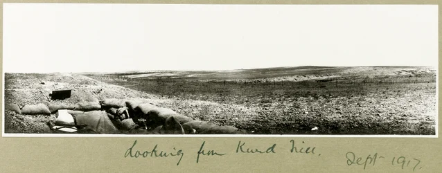 Pohled z Kurd Hill, září 1917
