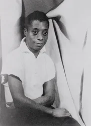 James Baldwin (1924-1987) 13. září 1955 (želatinový stříbrný tisk)