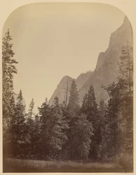 Obrysový pohled na Half Dome - 4967 stop, Yo Semite