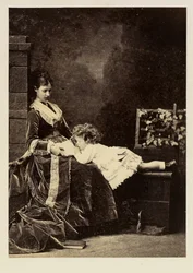 Marie Fedorovna (Dagmar z Dánska) (1847-1928) a její syn carevič Nicolas Aleksandrovich (Nicholas II)