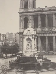 Kašna u kostela sv. Sulpice