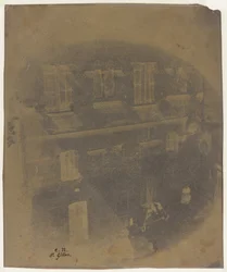 Spodní část fasády románského domu v Saint-Gilles du Gard, 1852 (kalotypie (negativ z voskovaného papíru))