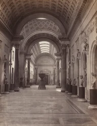 Vatikán: Galerie Nuovo Braccio, c. 1860.