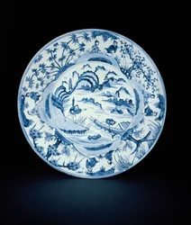 Modrobílá mísa s malbou rybářů v říčním výjevu, Tianqi nebo Chongzheng, 1620-30 (porcelán)