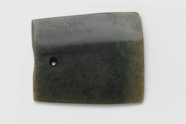 Část chang, dynastie Shang nebo Western Zhou (nefrit)