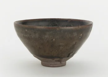 Čajová mísa, provincie Fujian, dynastie Severní Song nebo Jižní Song, 12.–13. století (keramika)